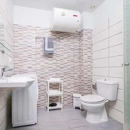 Apartment Silia Apartments1 *