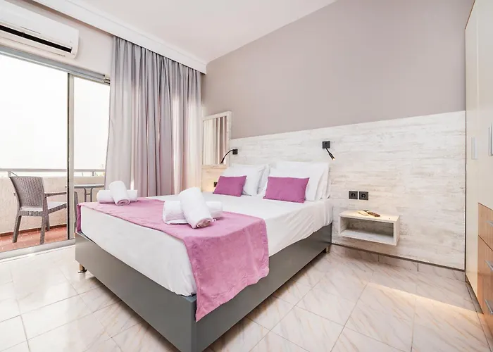 Silia Apartments1 * Ampavris